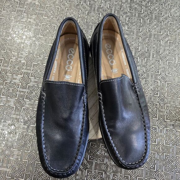 🐢 Ecco Classic Moc 2.0 Shoe.  Size 41 EU 7-7.5 US - Picture 3 of 15